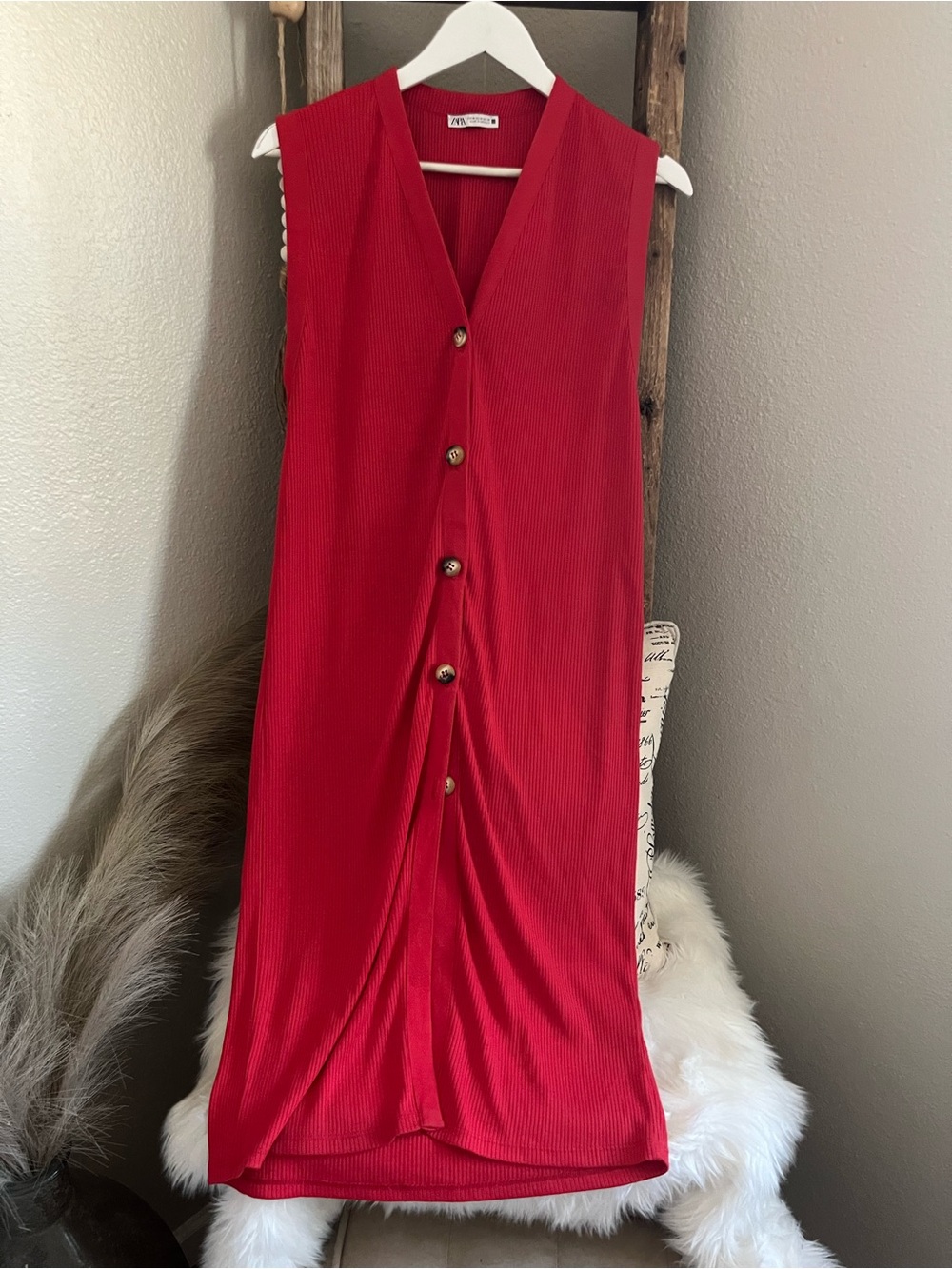 Zara Red Sleeveless Button-Front Midi Dress